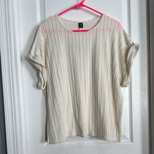 Shein curve cream textured tee